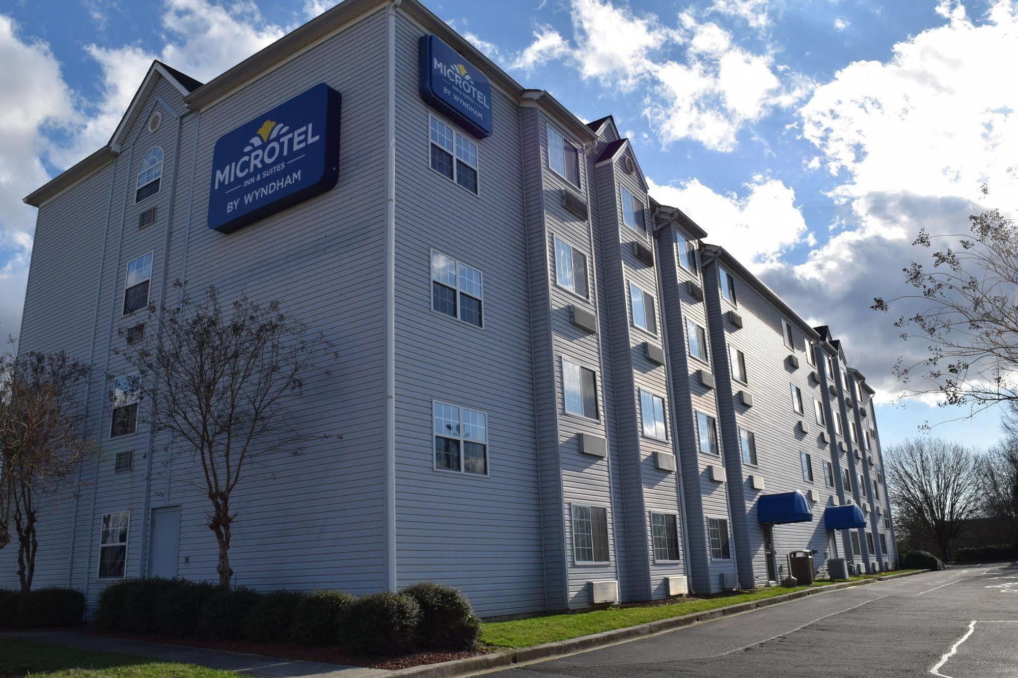 Microtel Inn & Suites By Wyndham Rock Hill/Charlotte Area Екстер'єр фото